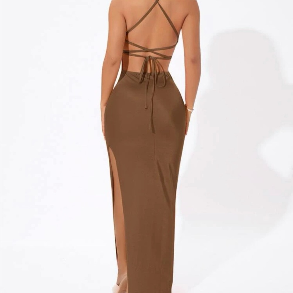 Dress - Picture 2 of 3